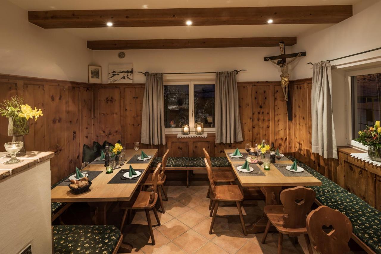 Hotel Hennersberg Worgl Bagian luar foto