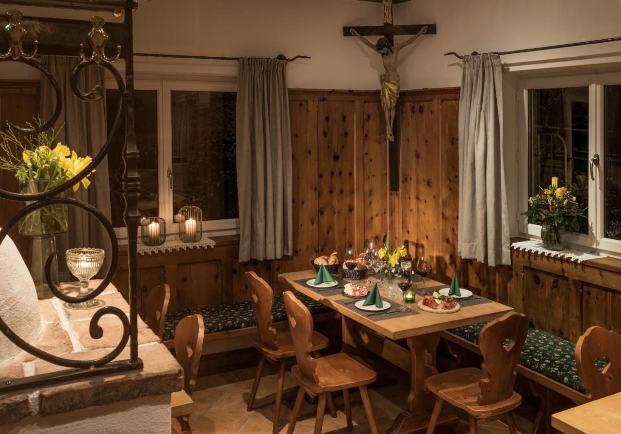 Hotel Hennersberg Worgl Bagian luar foto